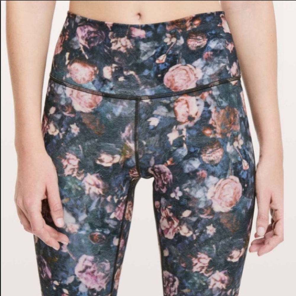 Lululemon Wunder Under 21” Floral